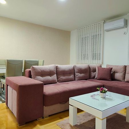 Apartman Lara Pirot Exterior photo